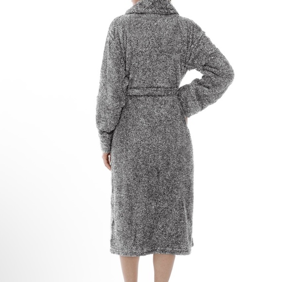 Women's Cozy Gray Robe - Picture 2 of 7